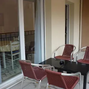 Appartement T3 De 70 M2 Idealement Situe Avec Garage, Saint-Malo