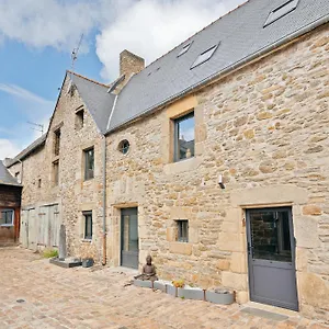 Hébergement de vacances Manor Of Pont Gris, Saint-Malo